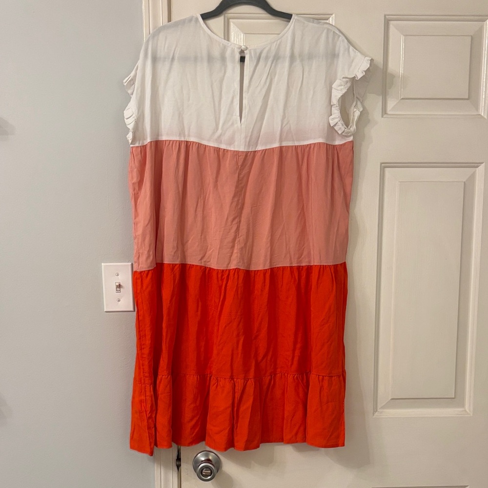 Colorblock Ruffle Sleeve Dress - Picture 2 of 2